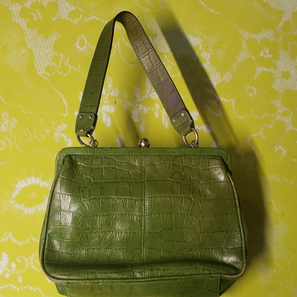 Fossil alligator print handbag 10"x 7"x 4" - Picture 5 of 8